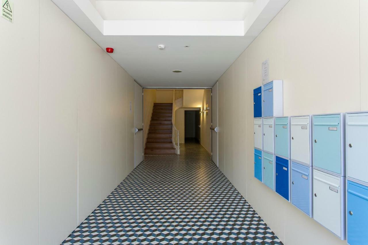 Joivy Sublime 2Br Apt On Restauradores Square Nearby Rossio Station Лісабон Екстер'єр фото