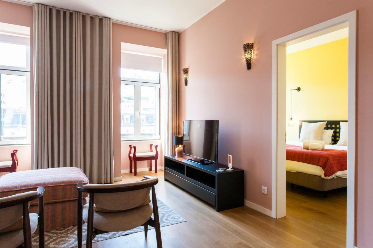 Joivy Sublime 2Br Apt On Restauradores Square Nearby Rossio Station Лісабон Екстер'єр фото