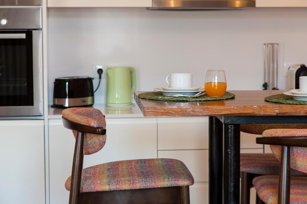 Joivy Sublime 2Br Apt On Restauradores Square Nearby Rossio Station Лісабон Екстер'єр фото